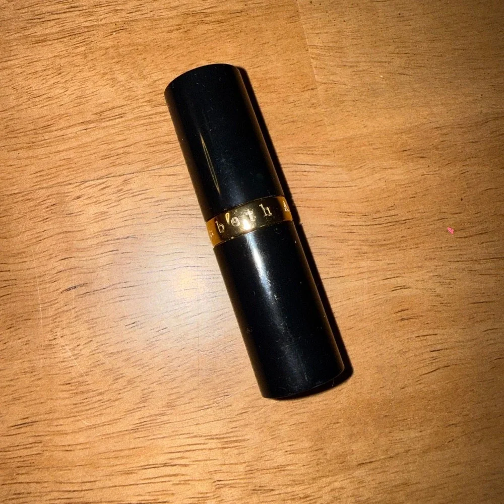Elizabeth Arden Exceptional Lipstick Autumn 24 Terracotta Satin Finish 0.14oz